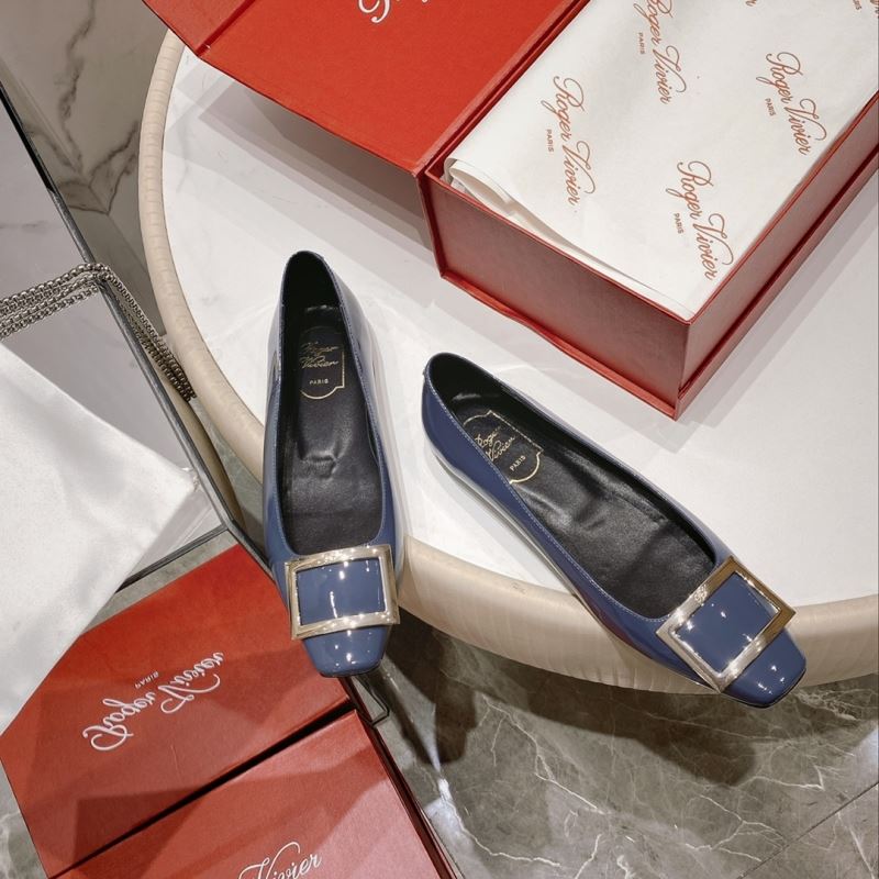 Roger Vivier flat shoes